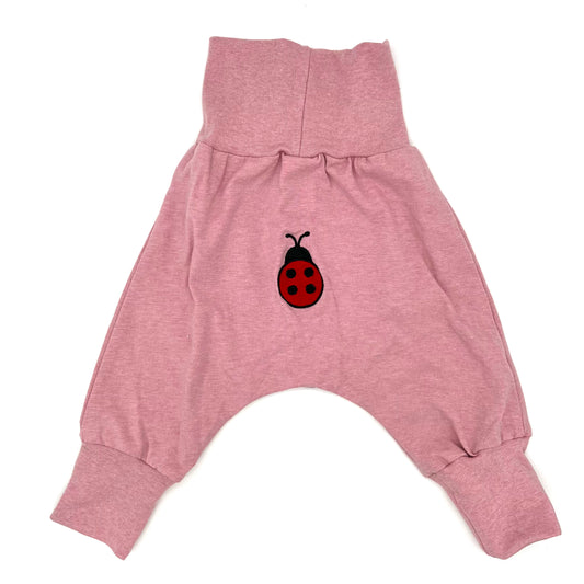 Pumphose rot Marienkäfer